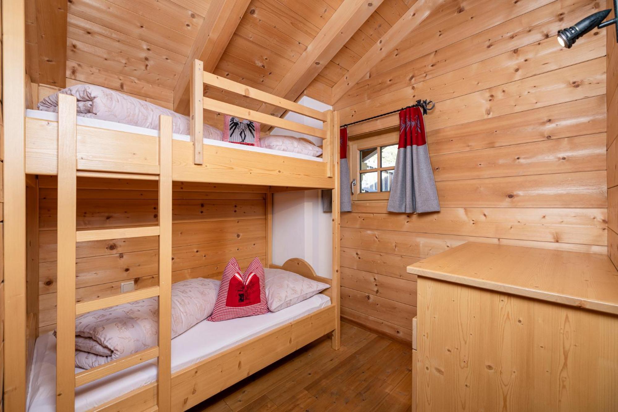 Family Lodge Maximilian Tux Ngoại thất bức ảnh